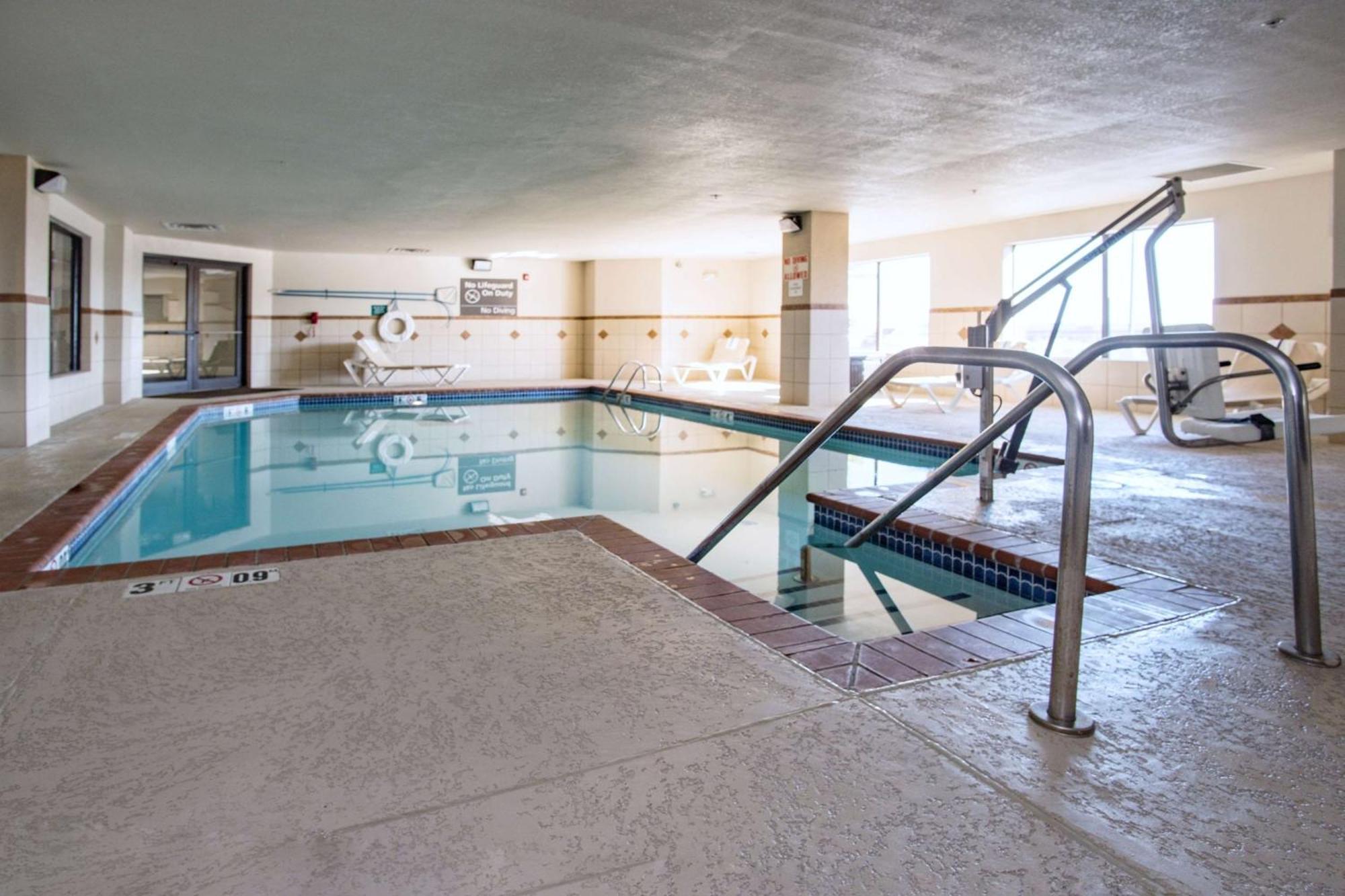 Hampton Inn Oklahoma City/יוקון מראה חיצוני תמונה